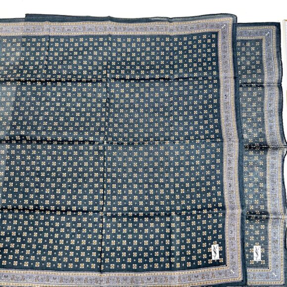 New  Set of 2 Yvest Saint Laurent Mens handkerchief 18" Blue Gray little red (88 - Picture 5 of 12